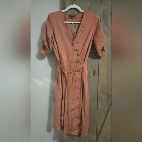 J GEE Button up midi dress In Light Brown. Size medium NWT - Picture 6 of 13